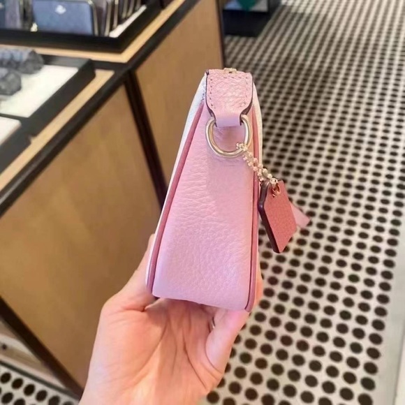 coach Nolita 19 With Stripe Heart Motif ca797 with extender - Picture 7 of 13